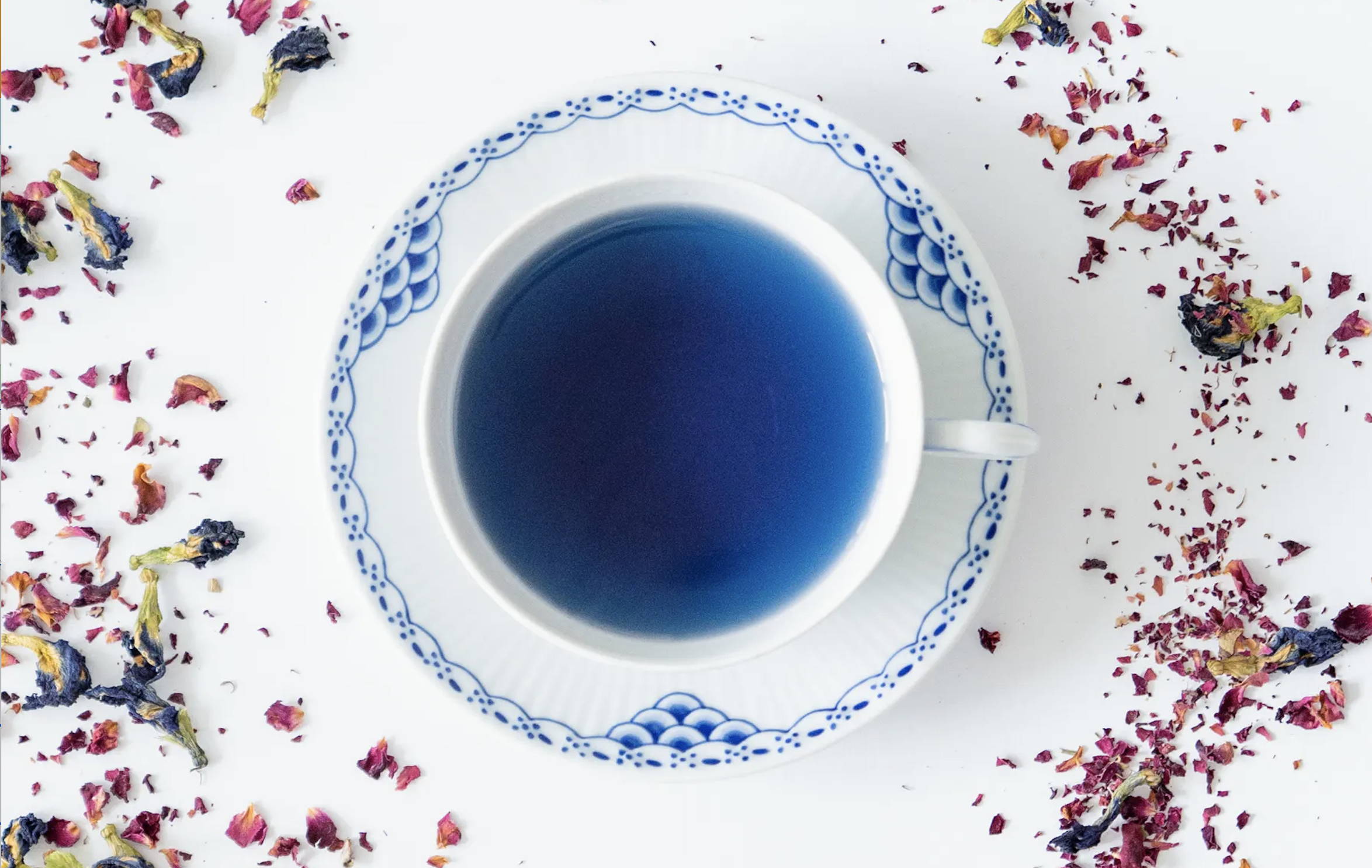 TEALEAVES Recreates PANTONE's Color of the Year 2020 with a Blue Tea